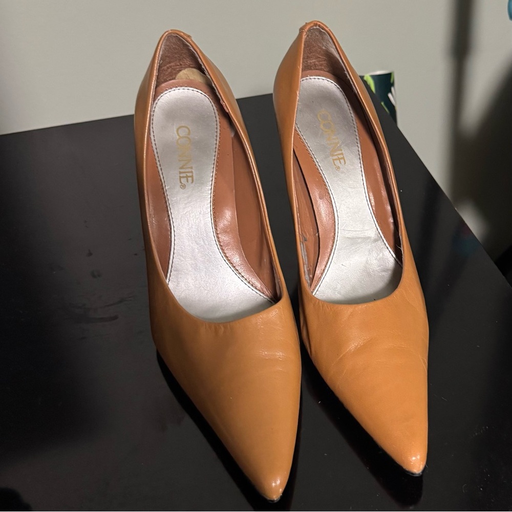 Connie Women's Chic Brown Heels